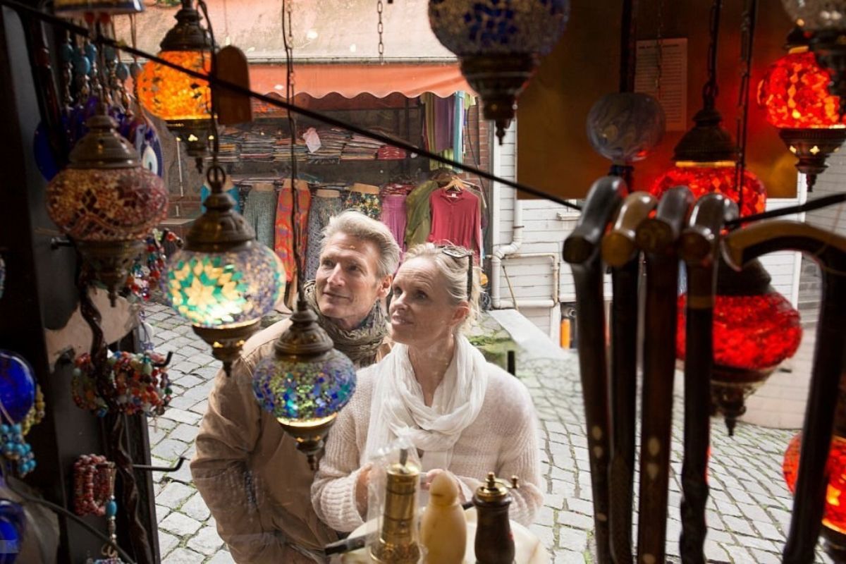 A vibrant Egyptian bazaar filled with colorful lanterns spices textiles and traditional handcrafted goods